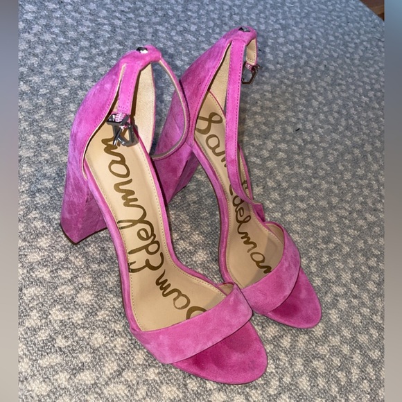 Pink Suede Heels - Picture 2 of 3